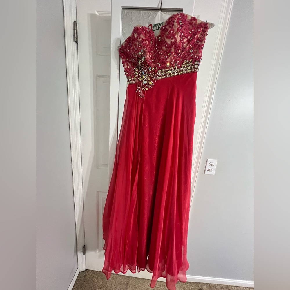 Alyce Prom dress